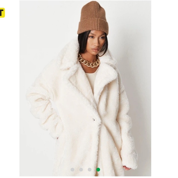 Missguided Cream Teddy Jacket - Picture 2 of 7